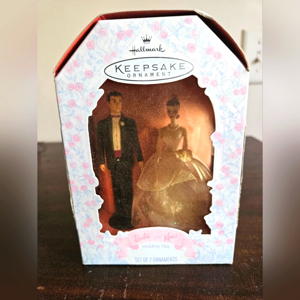 Vintage Hallmark Keepsake Ken & Barbie Wedding Day Christmas Ornament 1997 New